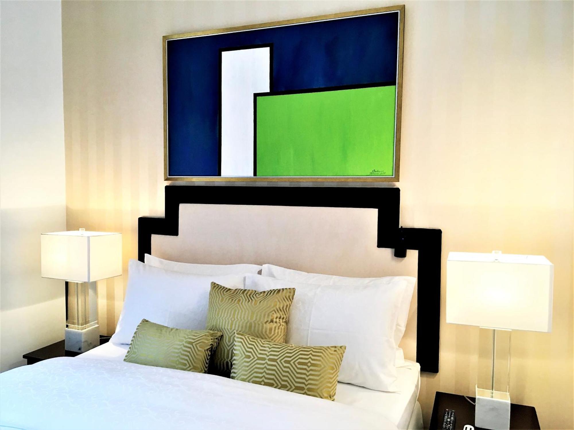 Mondrian Luxury Suites & Apartments Market Square IV Varšava Pokoj fotografie