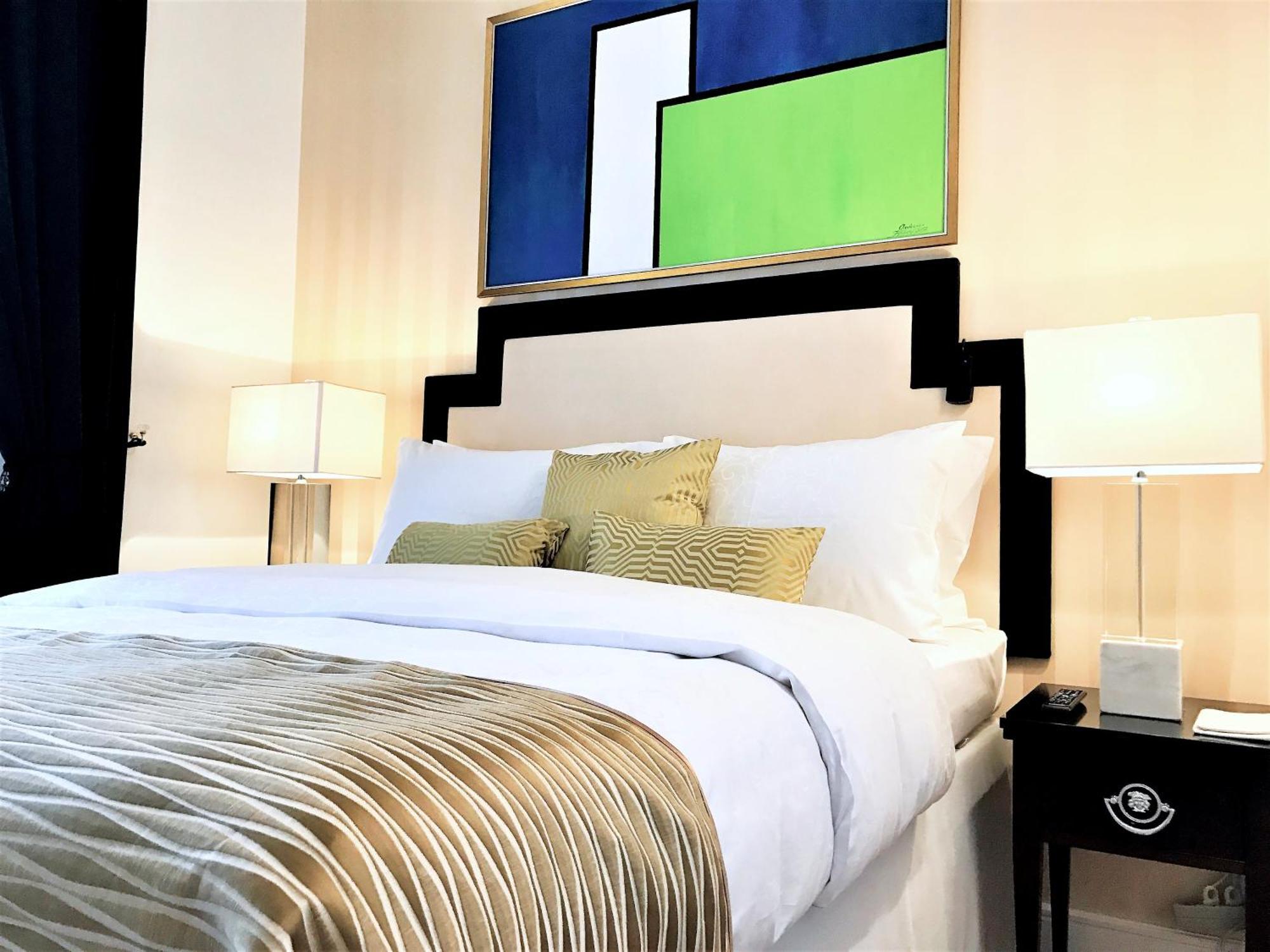 Mondrian Luxury Suites & Apartments Market Square IV Varšava Pokoj fotografie