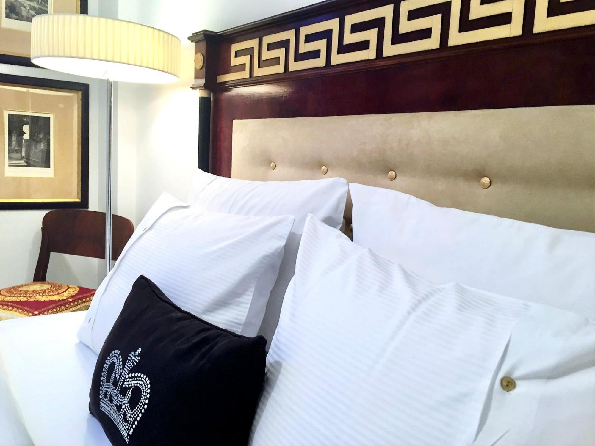 Mondrian Luxury Suites & Apartments Market Square IV Varšava Pokoj fotografie